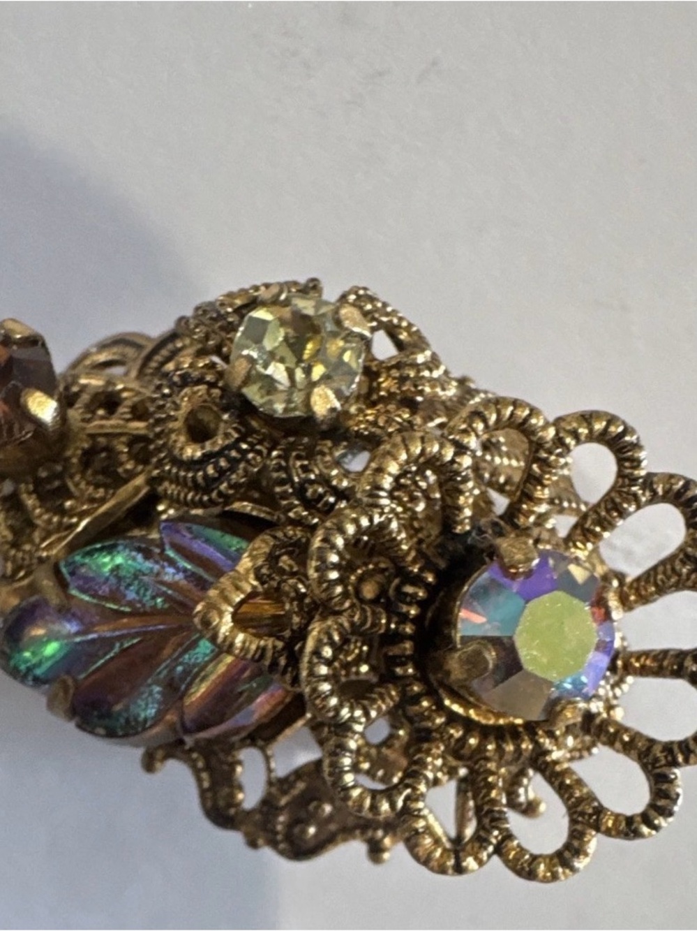 Vintage 1950’s made in Germany AB Rhinestone Filigree Aurora Borealis set. - Picture 7 of 7